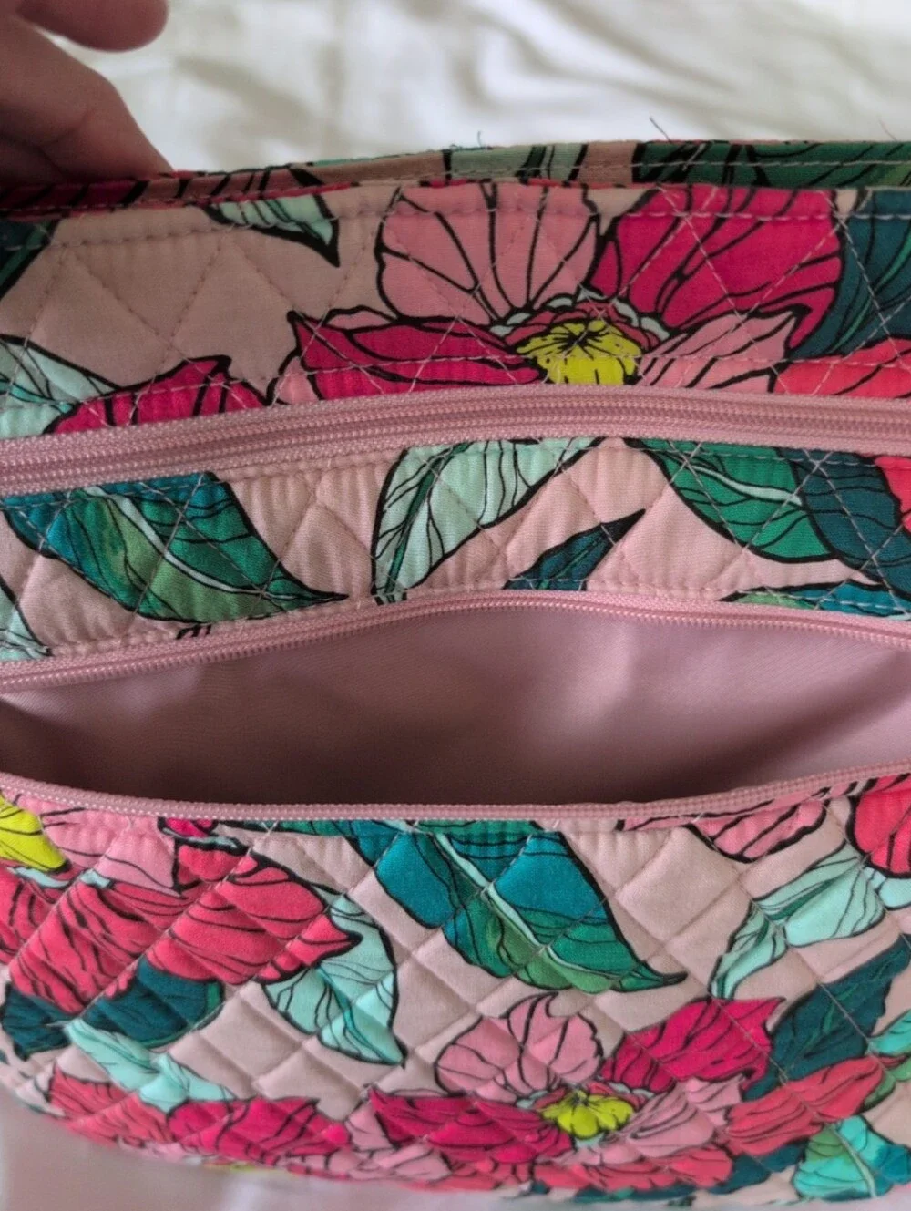 Vera Bradley Crossbody -- Floral Print
